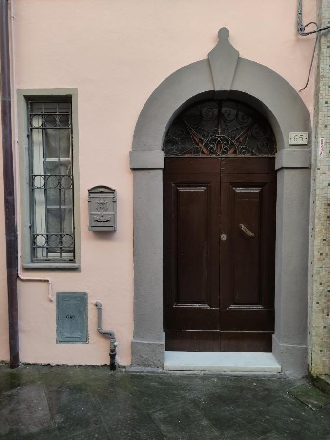 Villa Il Ristoro Del Viandante à Licciana Nardi Extérieur photo