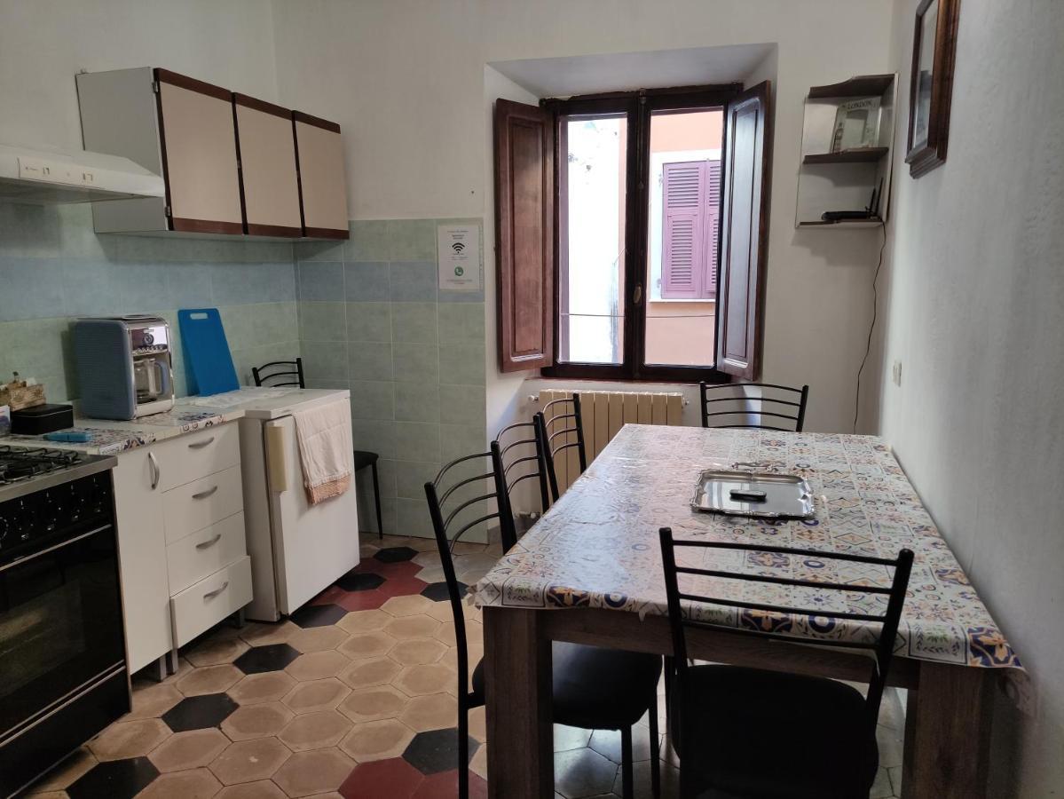 Villa Il Ristoro Del Viandante à Licciana Nardi Extérieur photo
