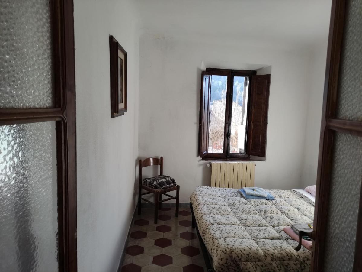 Villa Il Ristoro Del Viandante à Licciana Nardi Extérieur photo