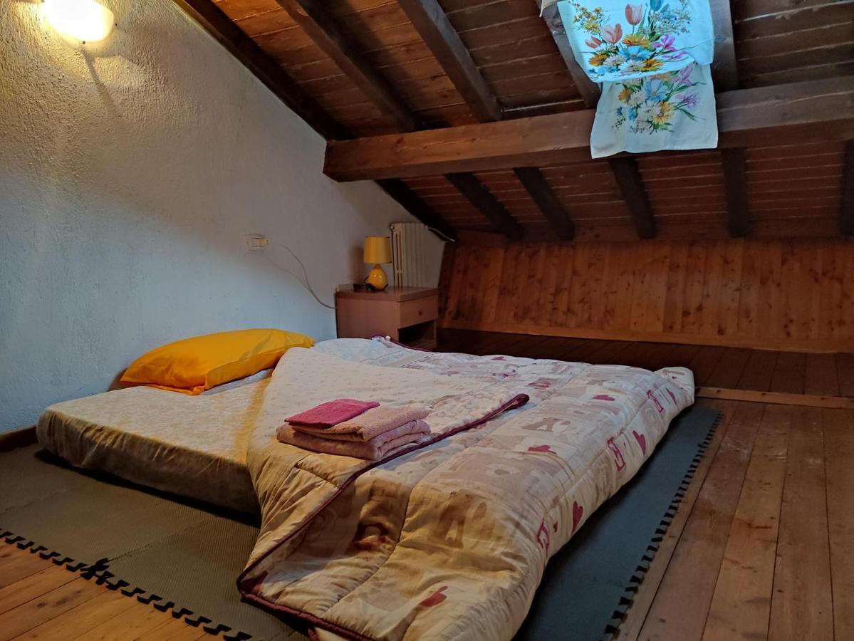 Villa Il Ristoro Del Viandante à Licciana Nardi Extérieur photo